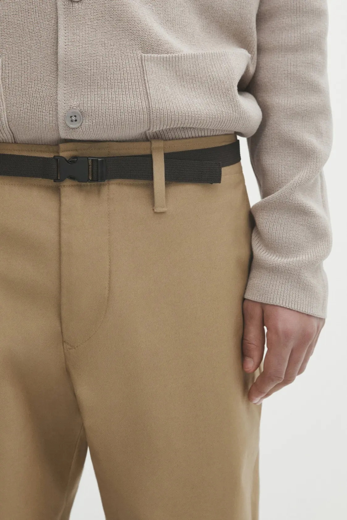 Mid-Waist Pleated Wide Leg Pants - Image 2