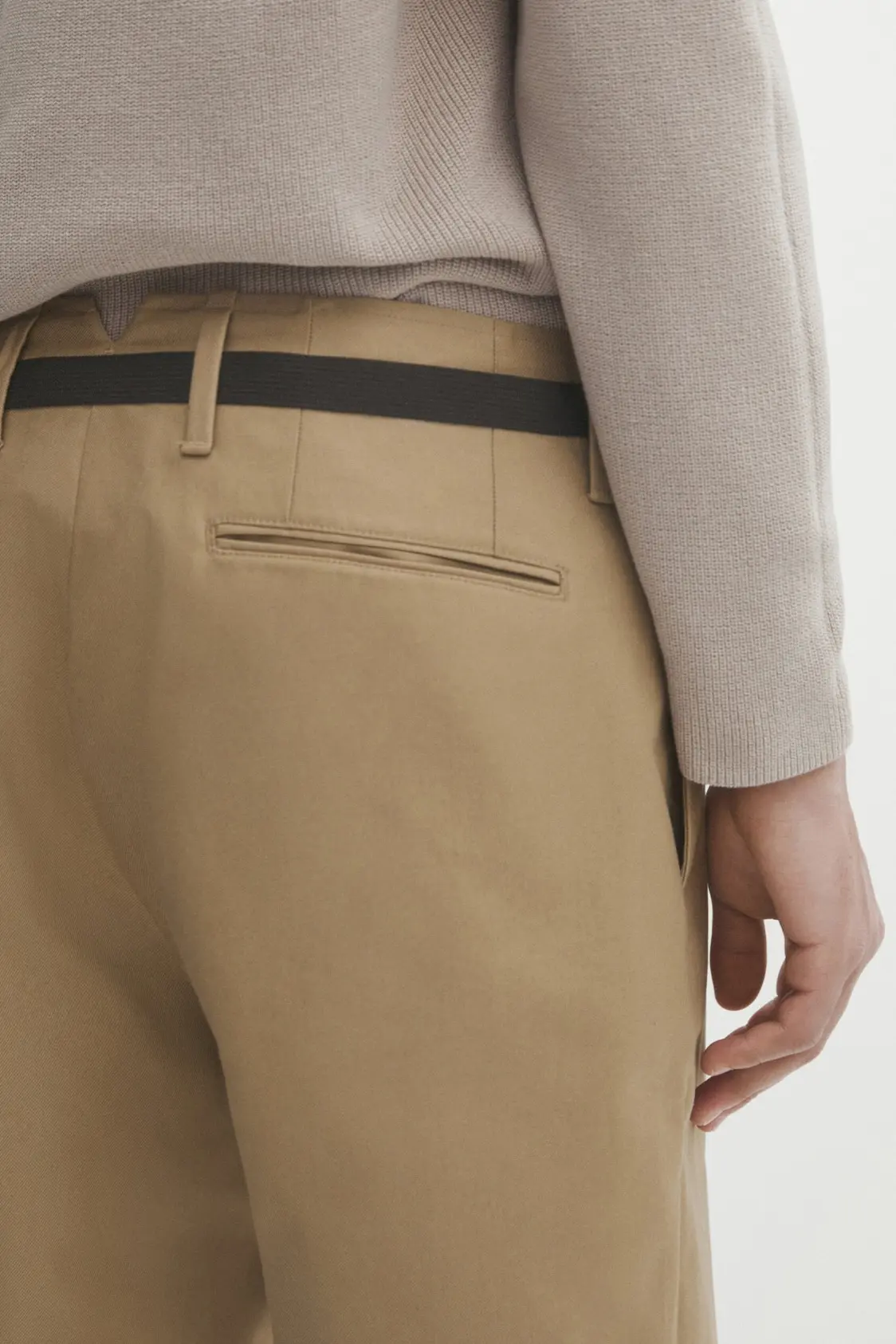 Mid-Waist Pleated Wide Leg Pants - Image 3