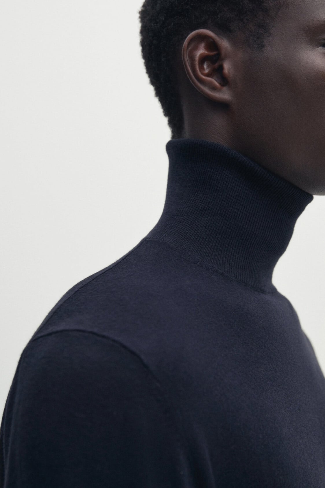 Sleeveless Cinched Waist Pleated Maxi Dress - Image 2