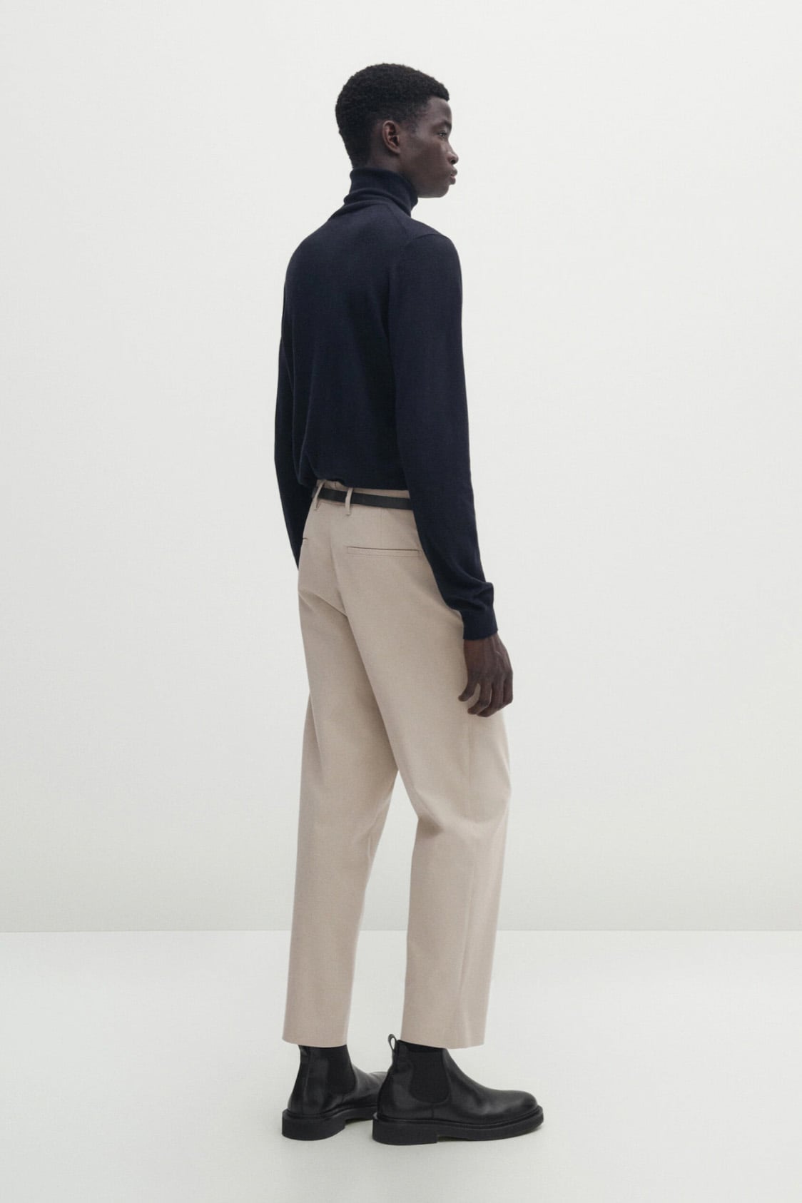 Sleeveless Cinched Waist Pleated Maxi Dress - Image 3